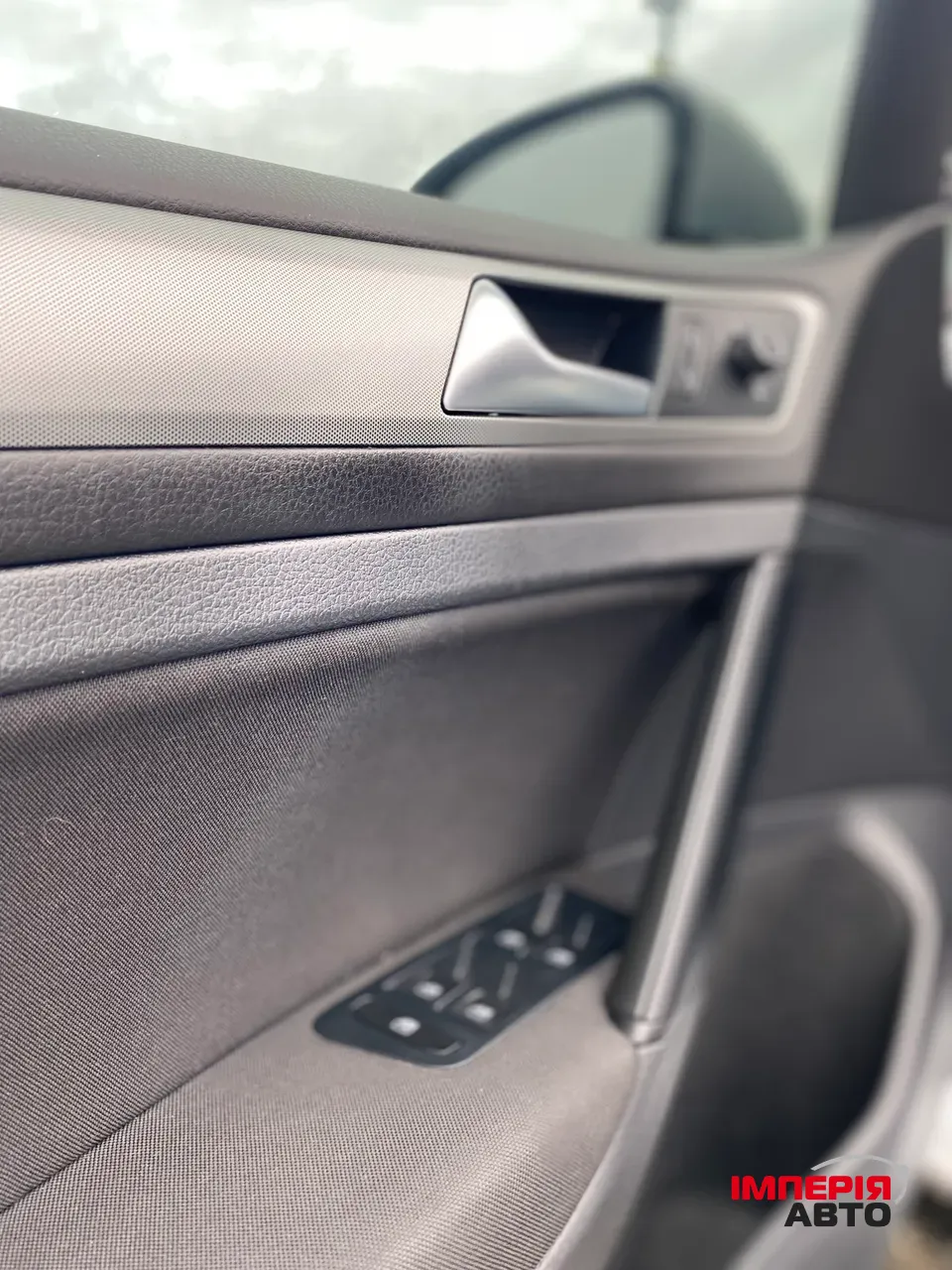 Volkswagen Golf - фото 19