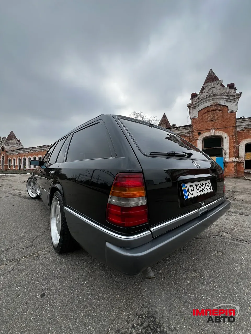 Mercedes-Benz E-Класс - фото 27