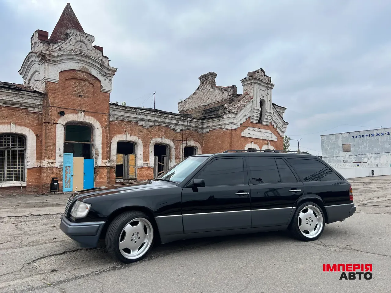 Mercedes-Benz E-Класс - фото 12