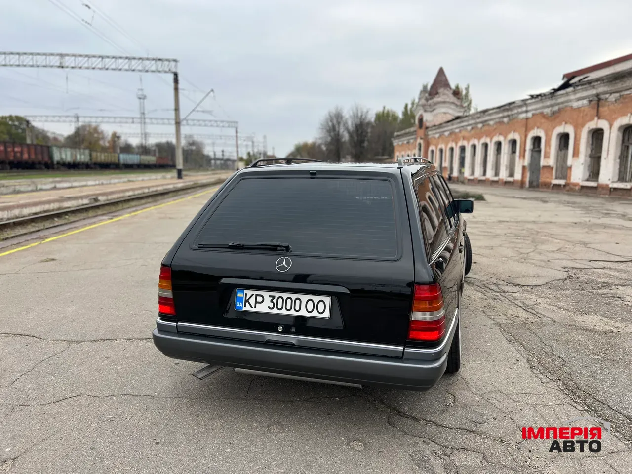 Mercedes-Benz E-Класс - фото 7