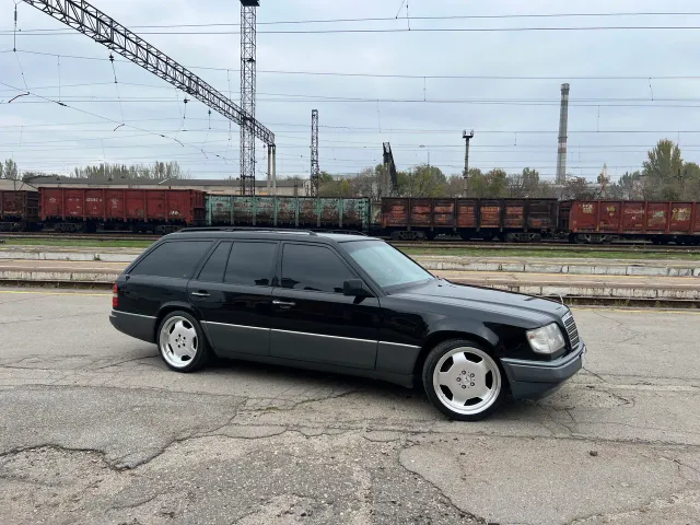 Mercedes-Benz E-Класс - фото 2