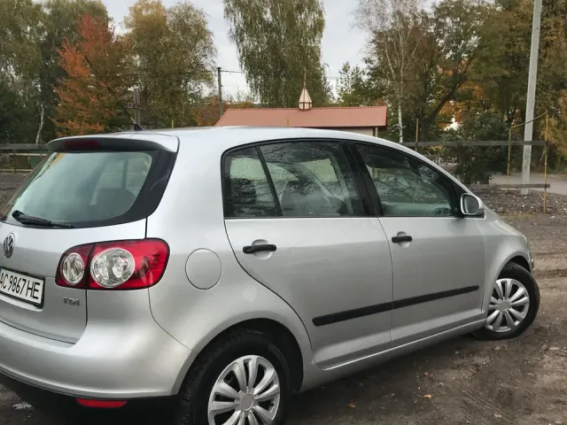 Volkswagen Golf Plus - фото 5