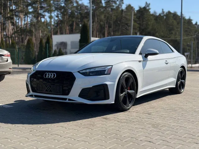 Audi A5 - фото 2
