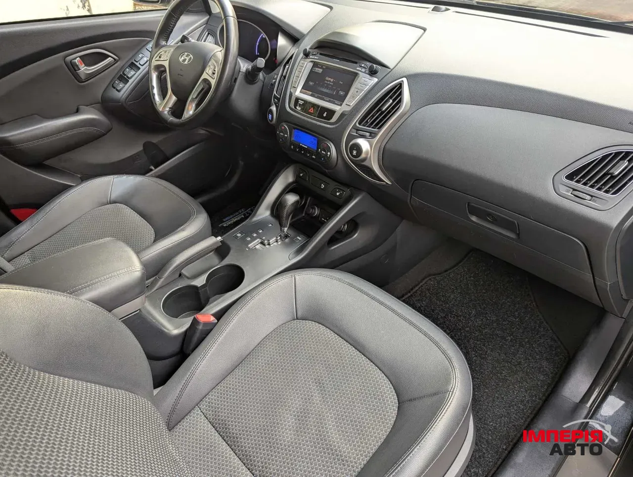 Hyundai ix35 - фото 9