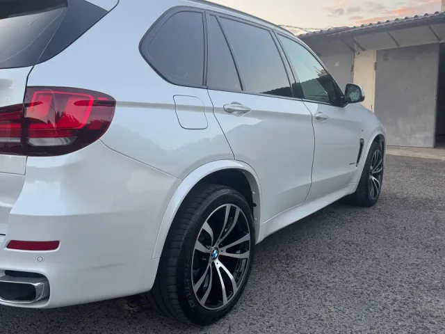 BMW X5 - фото 4
