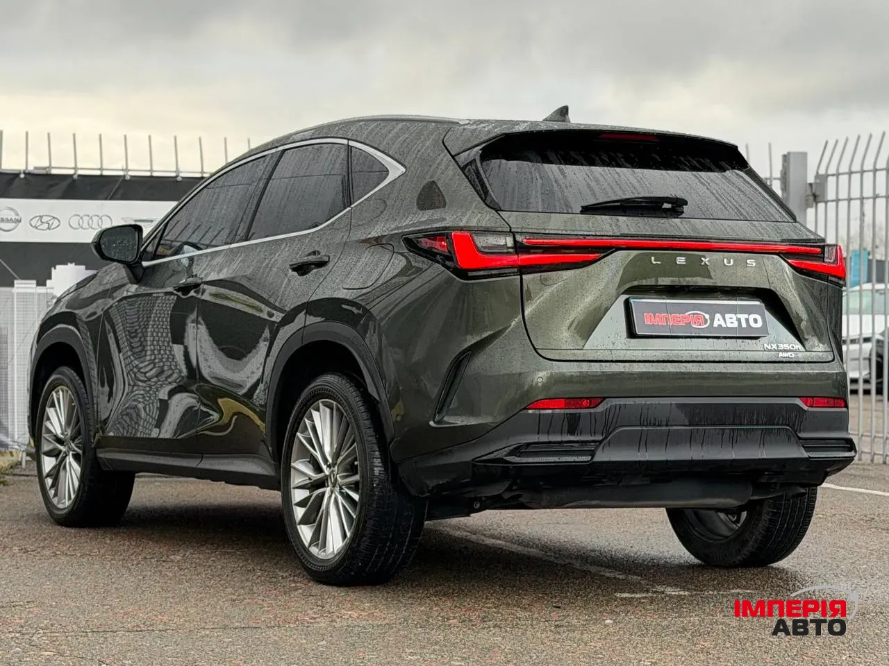 Lexus NX - фото 4