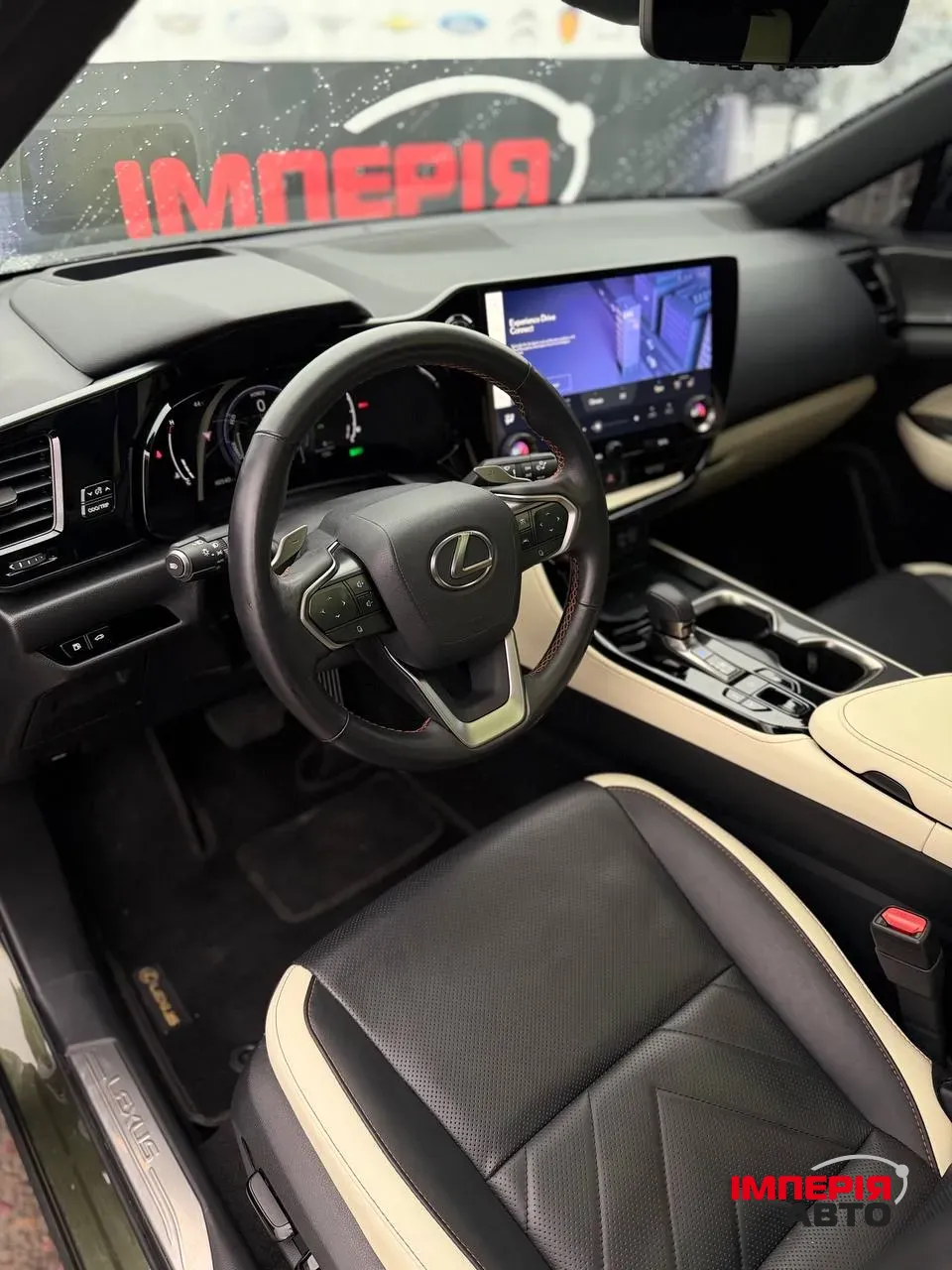 Lexus NX - фото 7