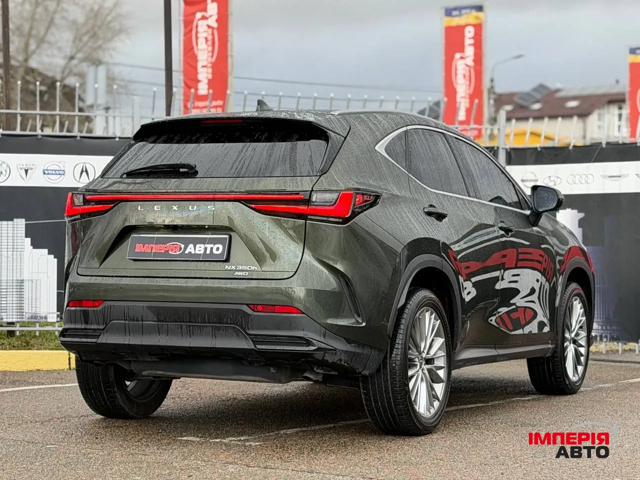 Lexus NX - фото 6