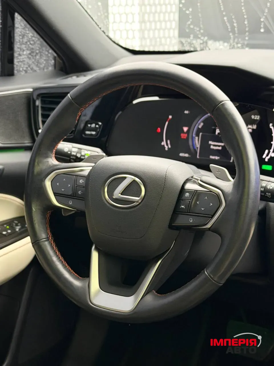 Lexus NX - фото 9