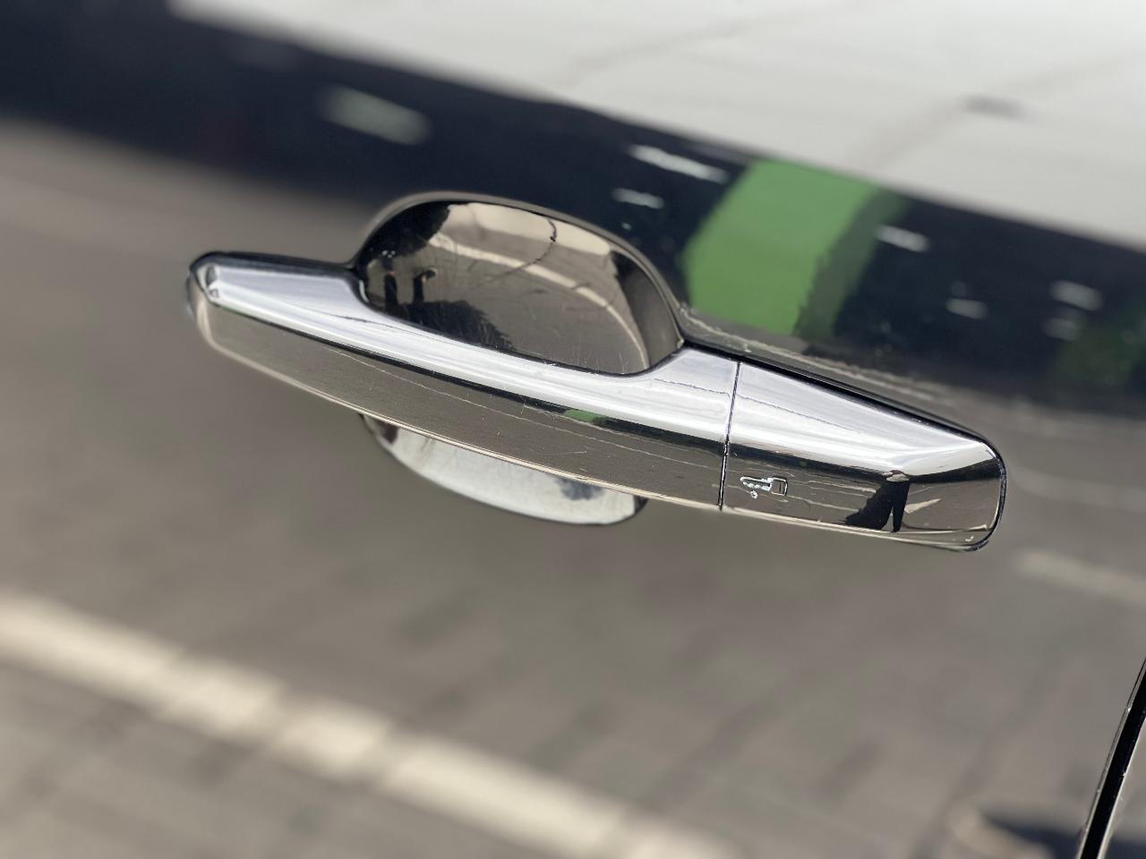 Jaguar F-Pace - фото 5
