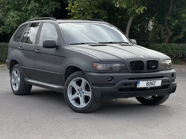 BMW X5 - фото 3