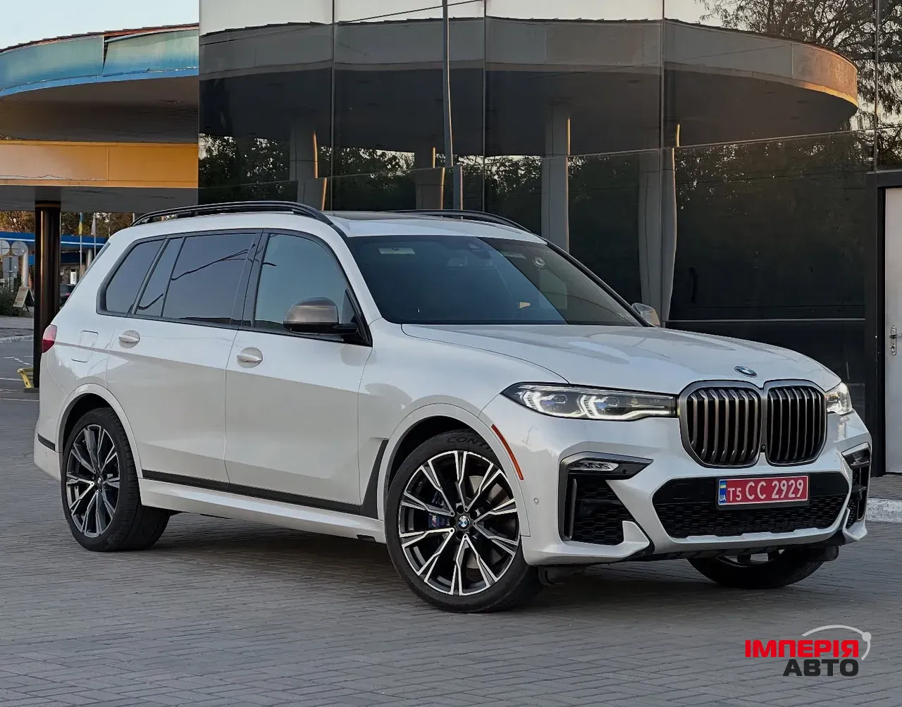 BMW X7 - фото 3