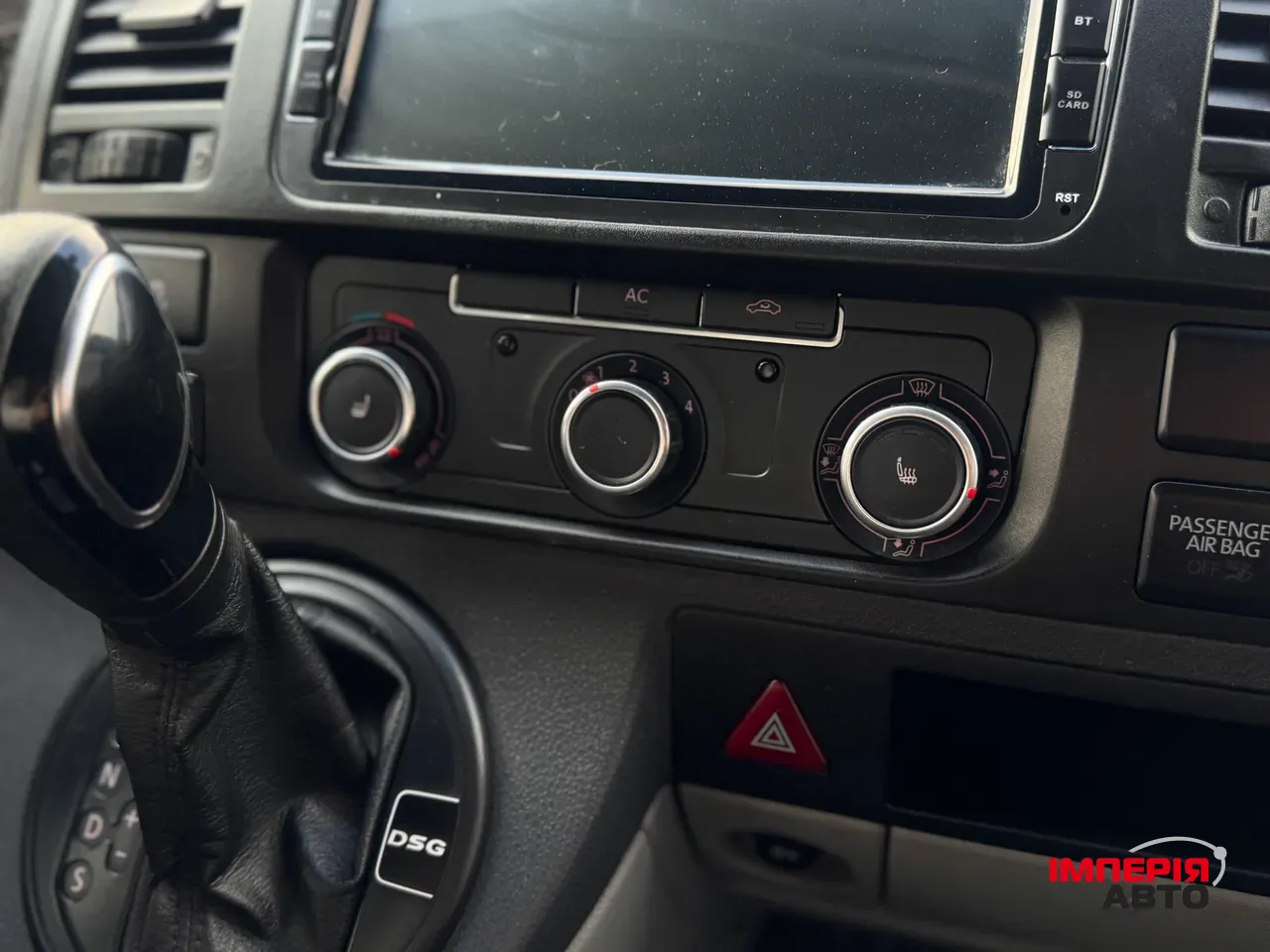 Volkswagen Transporter - фото 21