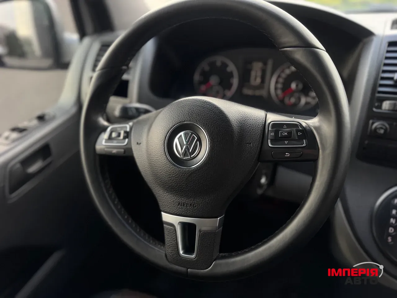 Volkswagen Transporter - фото 19