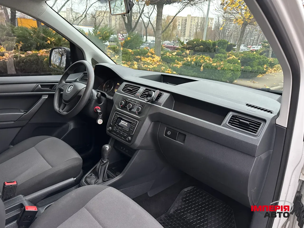 Volkswagen Caddy - фото 14