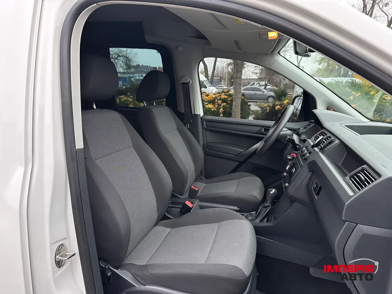 Volkswagen Caddy - фото 15