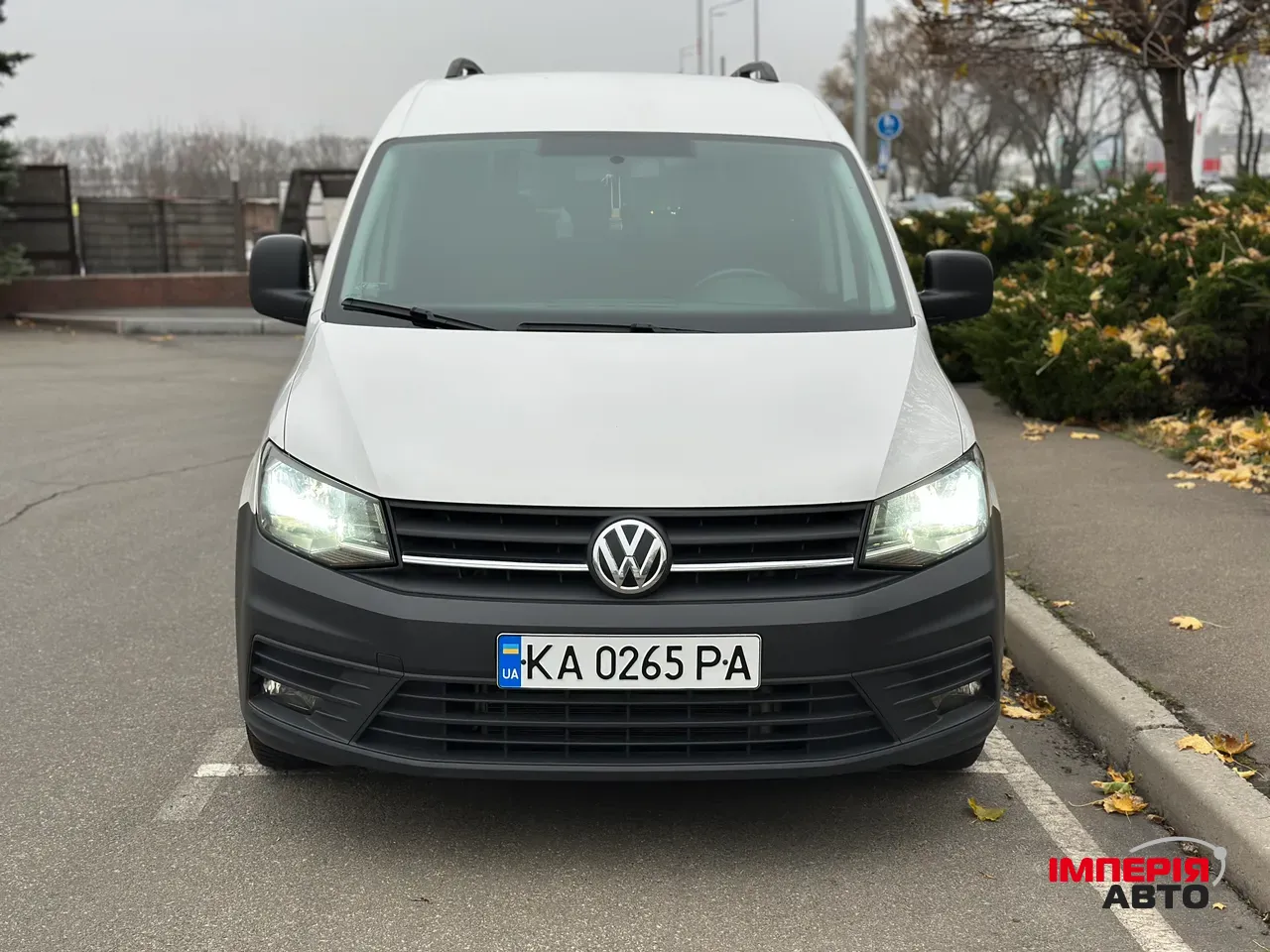 Volkswagen Caddy - фото 8