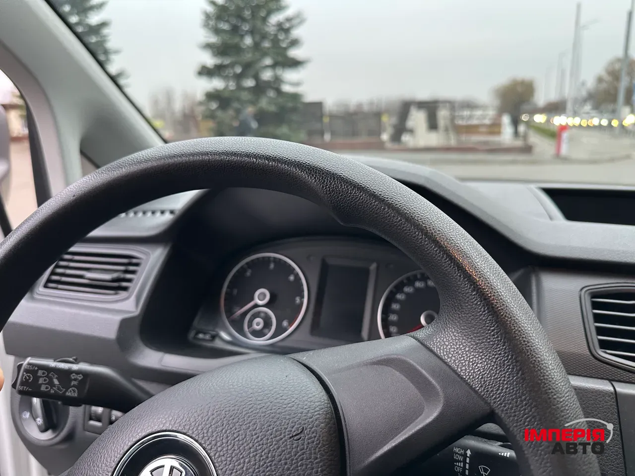 Volkswagen Caddy - фото 25