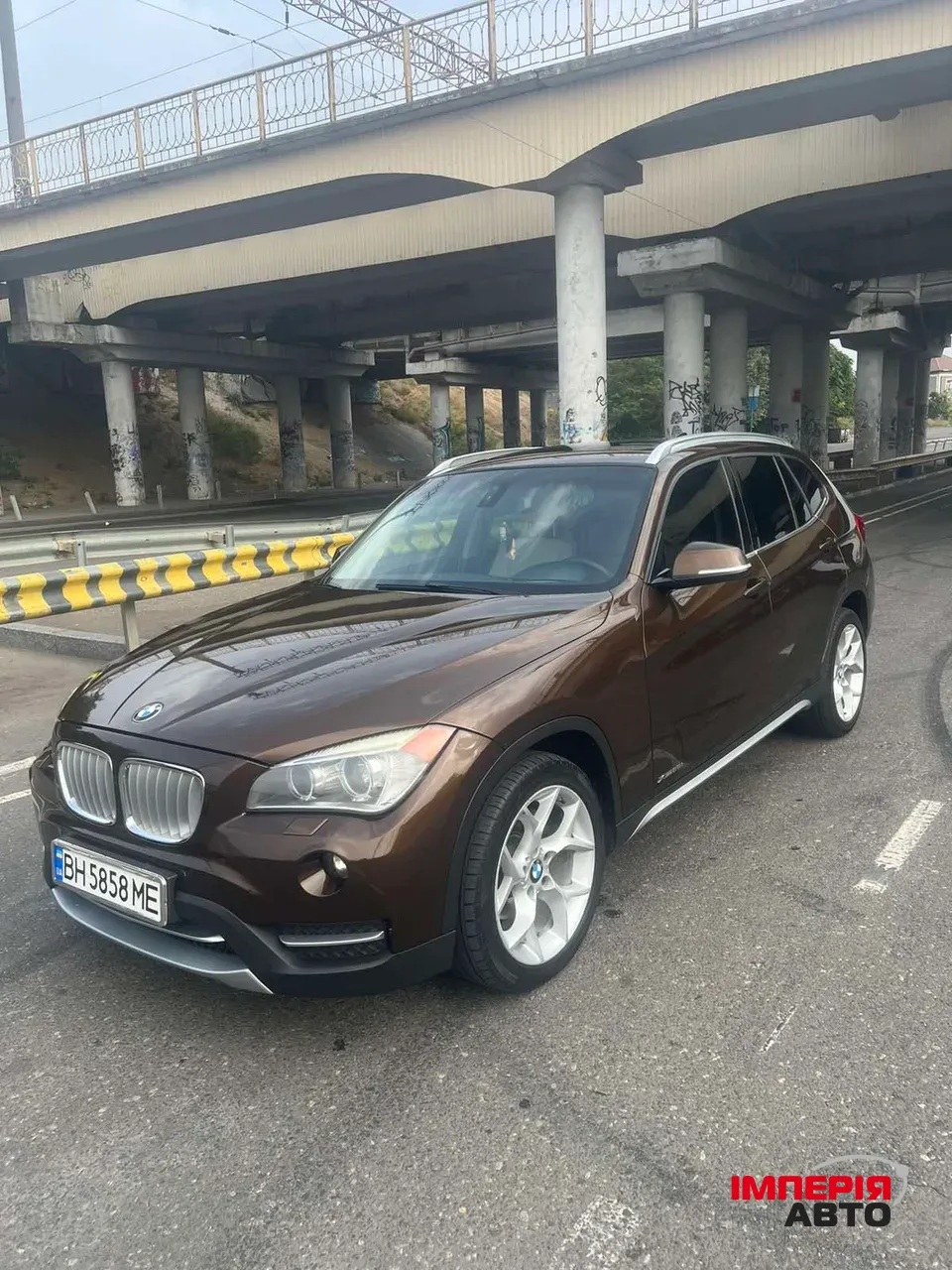 BMW X1 - фото 6