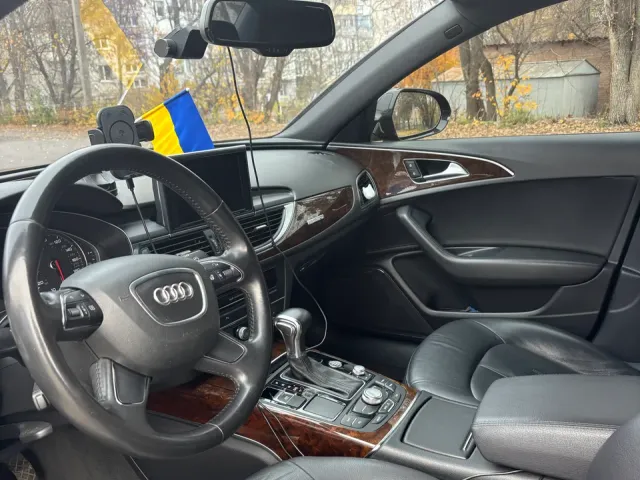 Audi A6 - фото 5