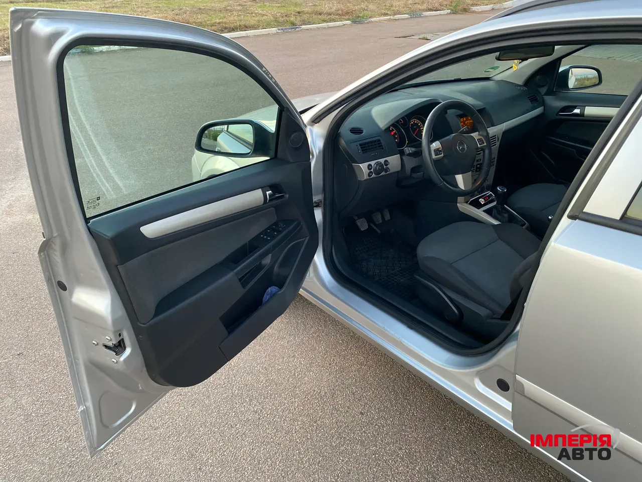 Opel Astra - фото 10