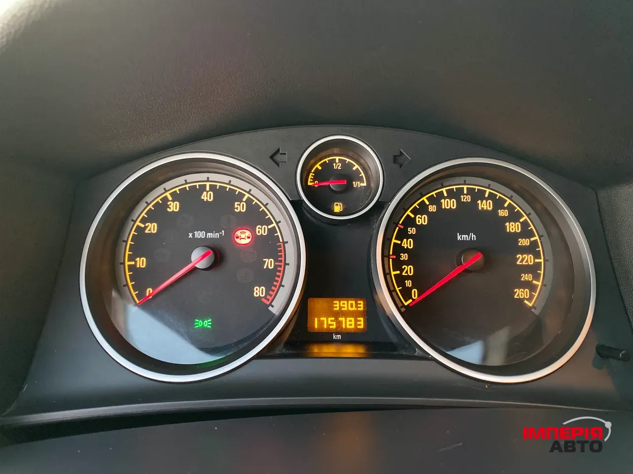 Opel Astra - фото 12