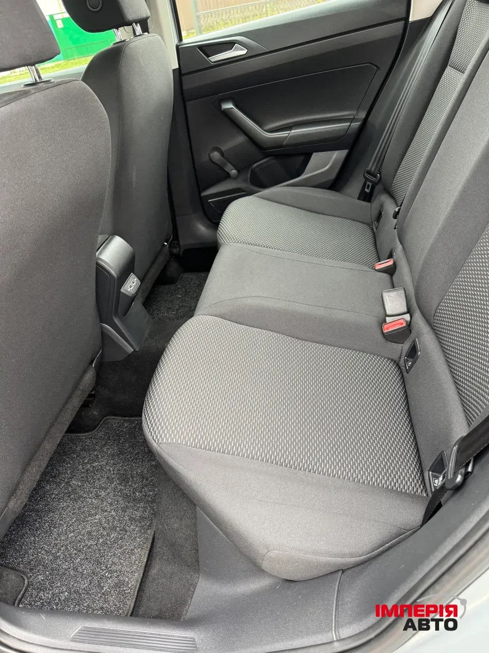 Volkswagen Polo - фото 11