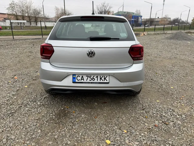 Volkswagen Polo - фото 4
