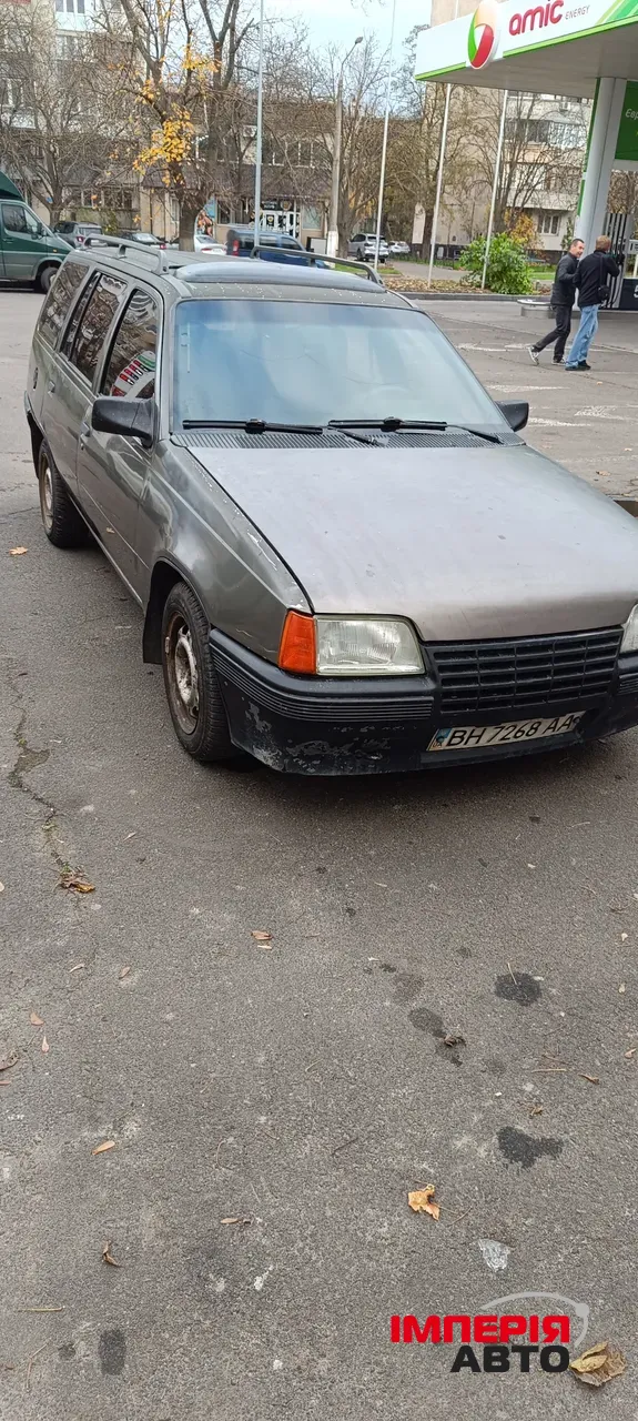 Opel Kadett - фото 1