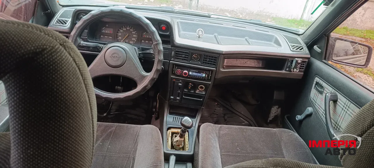 Opel Kadett - фото 6