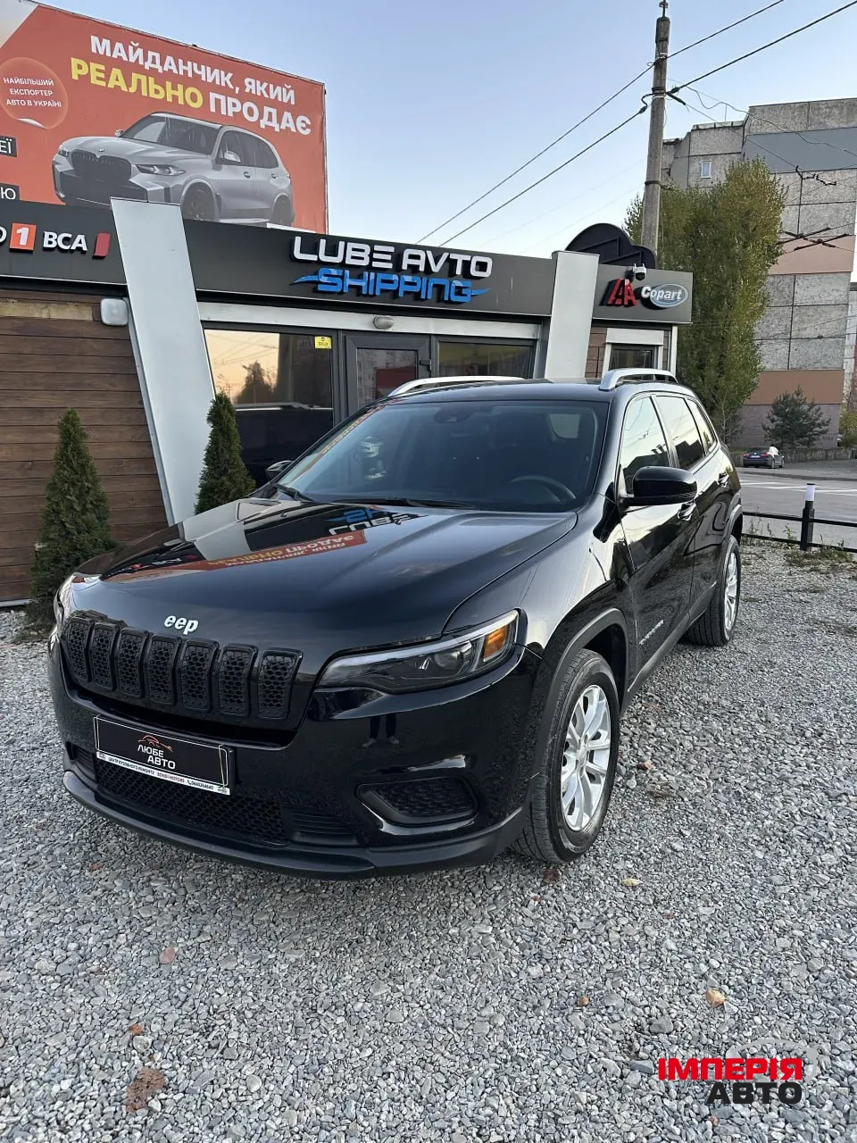 Jeep Cherokee - фото 3