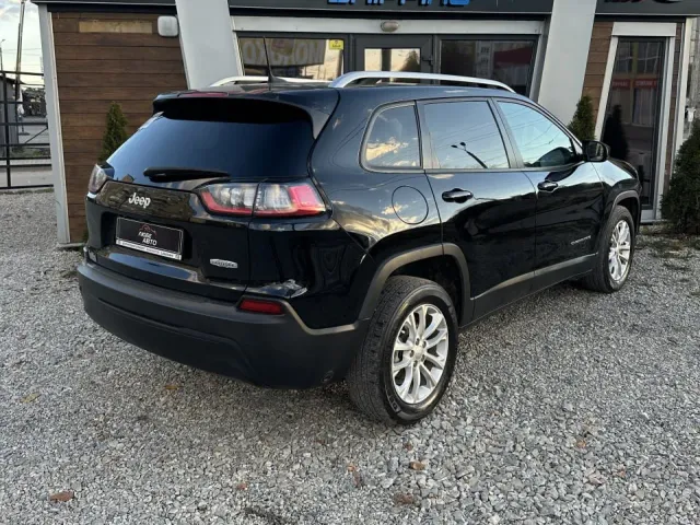 Jeep Cherokee - фото 5