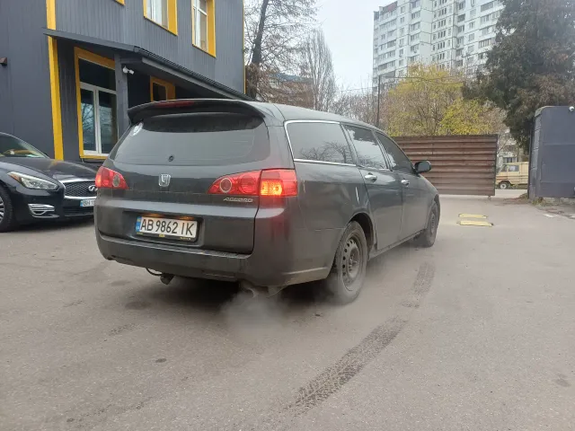 Honda Accord - фото 2