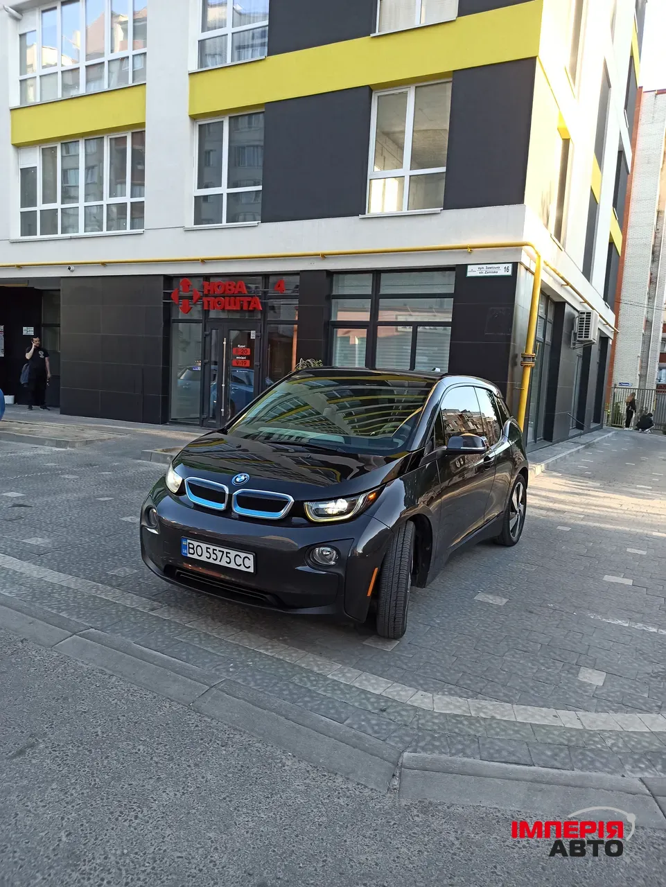 BMW i3 - фото 2