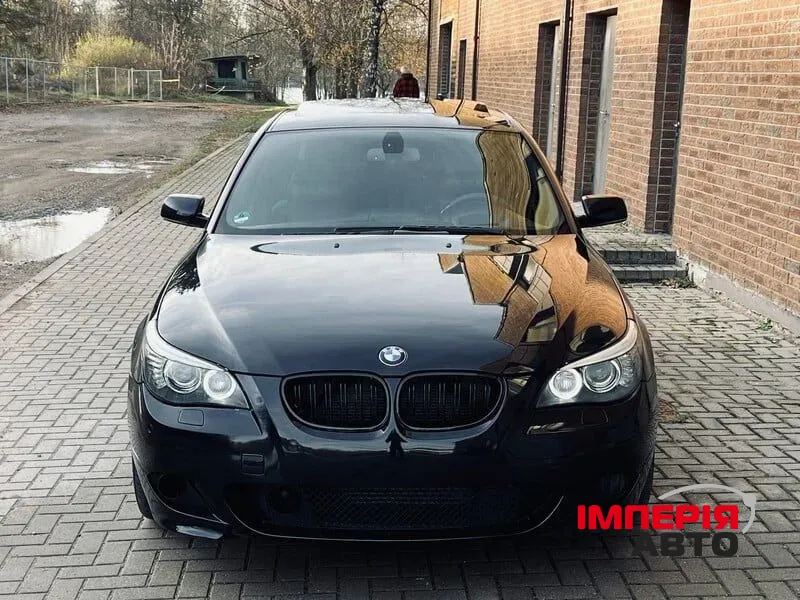 BMW 5 серії - фото 2