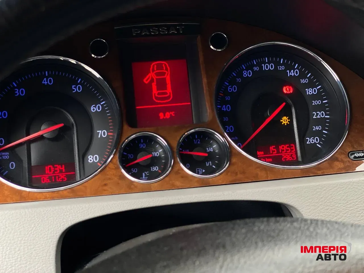 Volkswagen Passat - фото 11