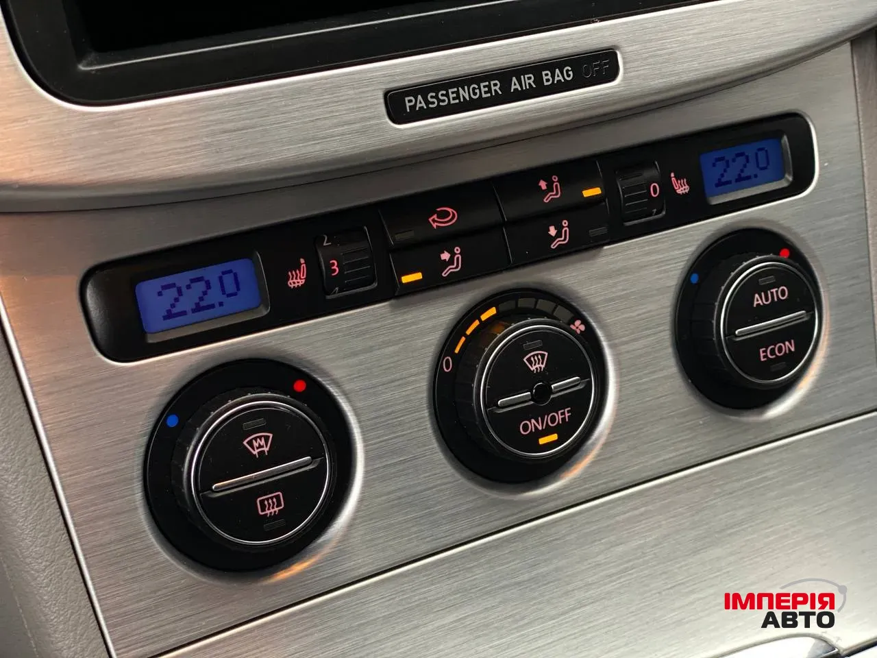 Volkswagen Passat - фото 20