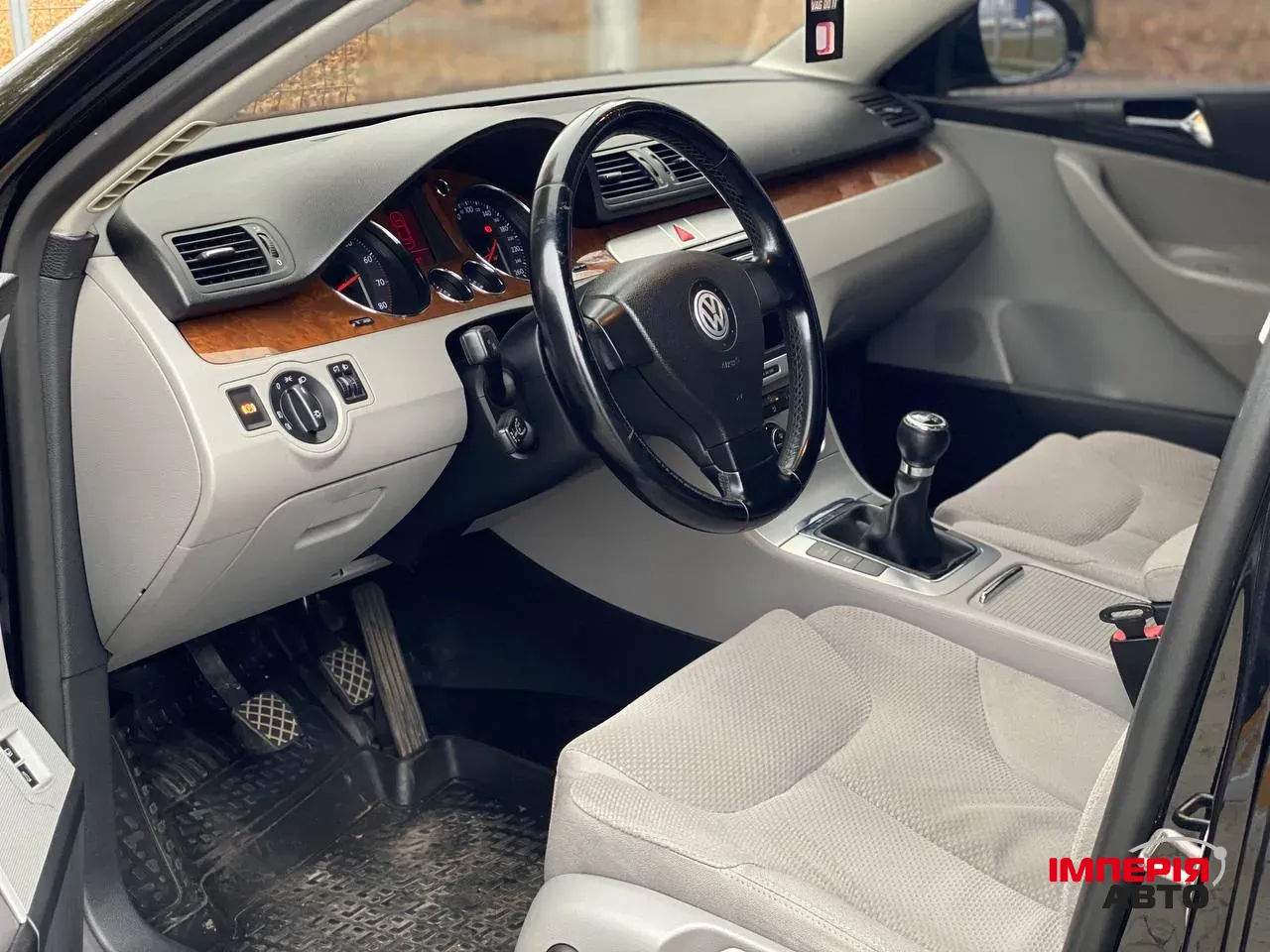 Volkswagen Passat - фото 9