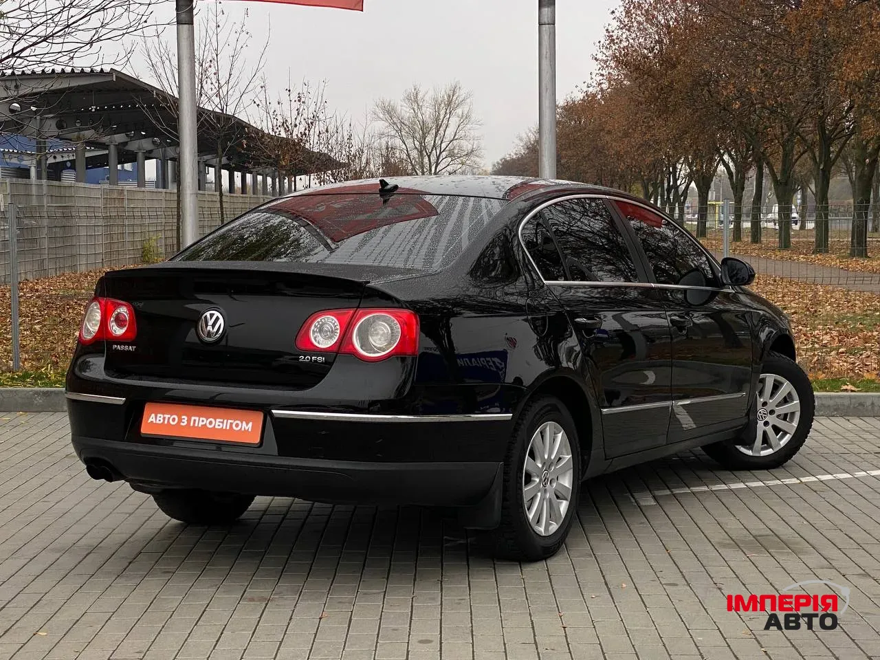 Volkswagen Passat - фото 6