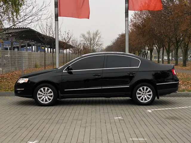Volkswagen Passat - фото 5