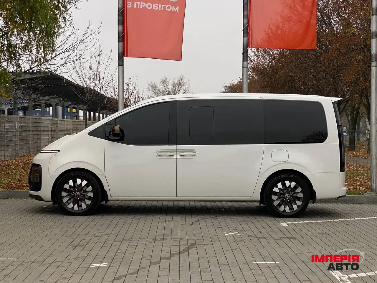 Hyundai Staria - фото 5