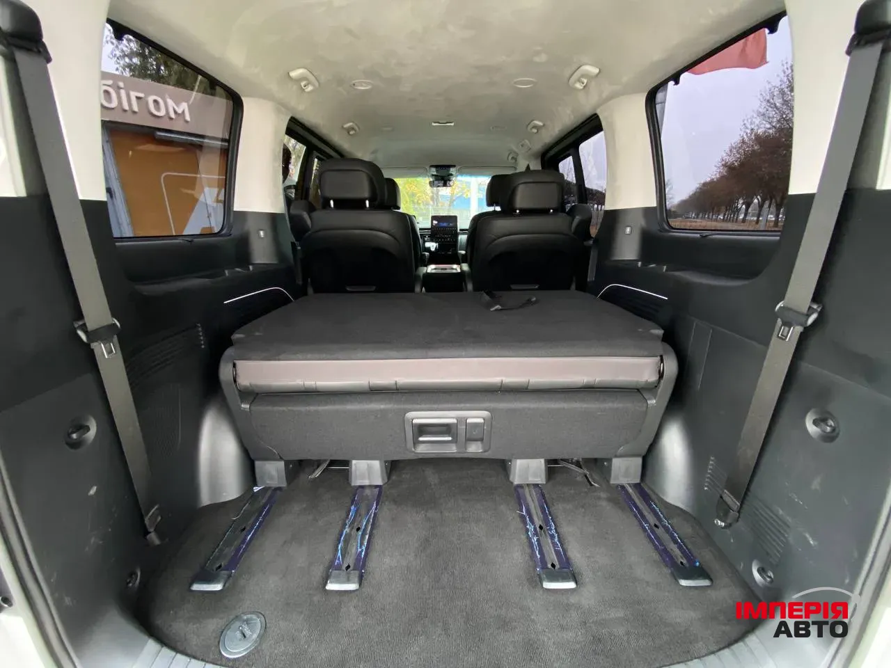 Hyundai Staria - фото 24