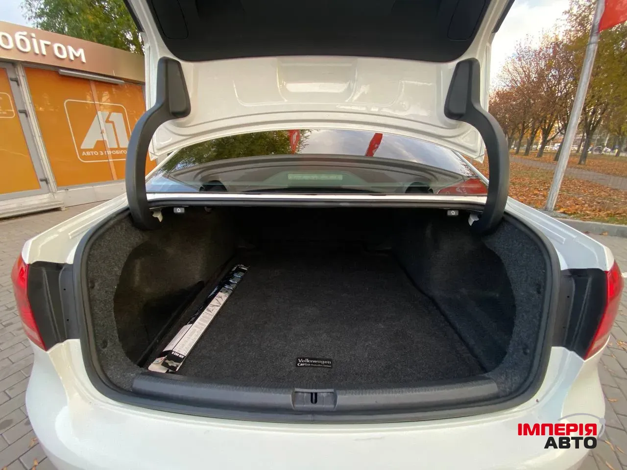 Volkswagen Passat - фото 18