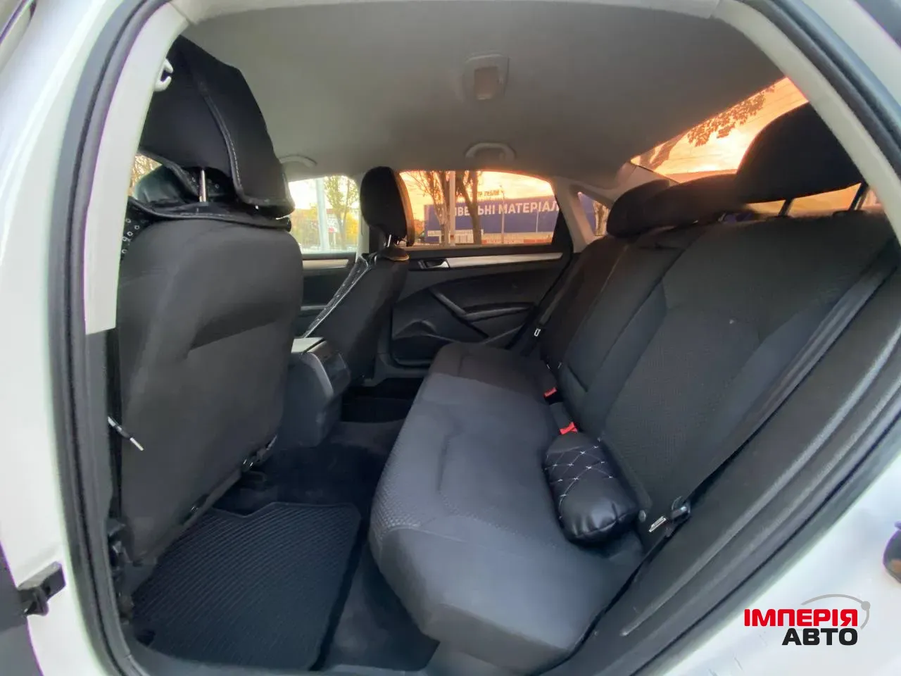 Volkswagen Passat - фото 15