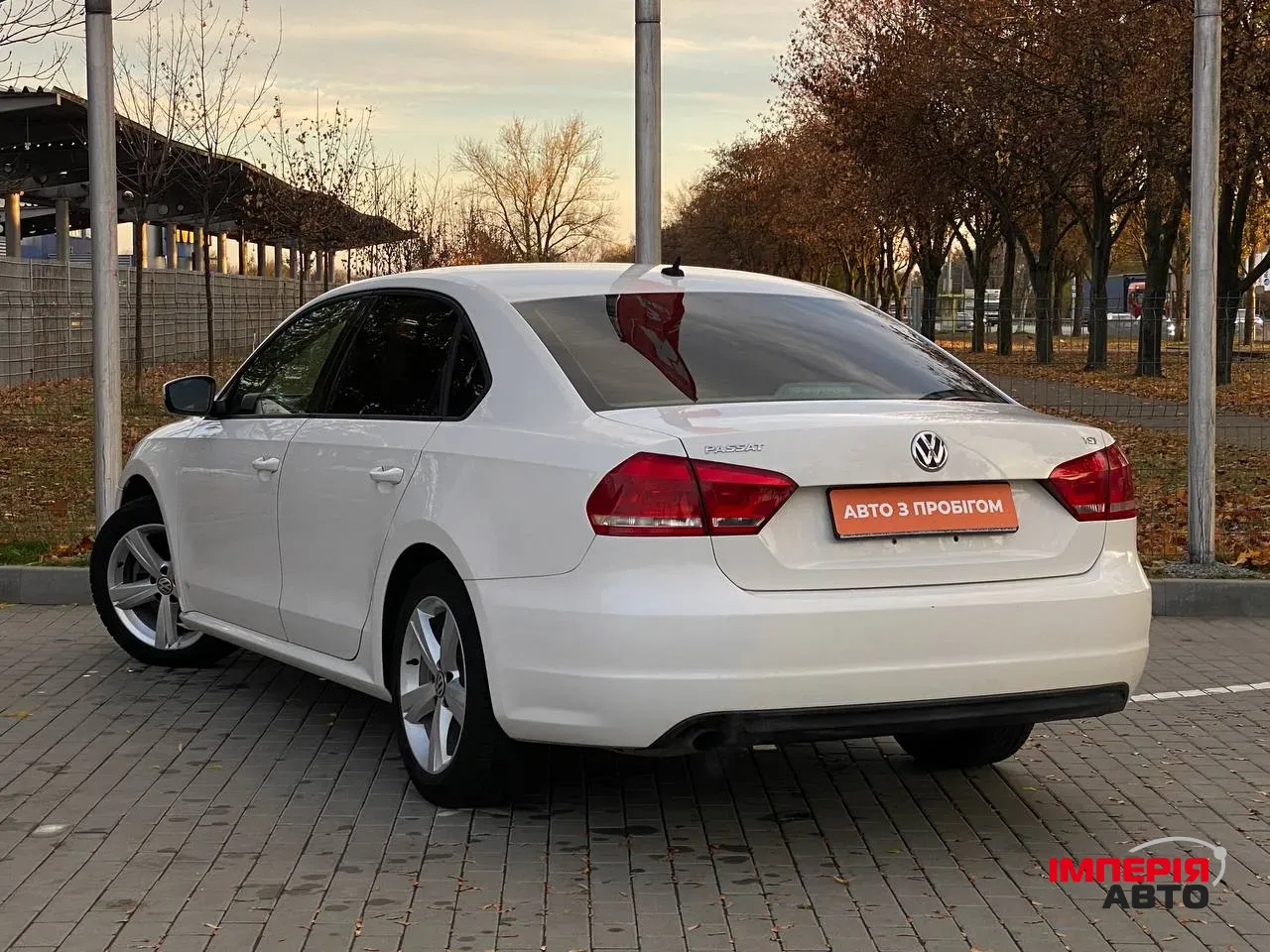 Volkswagen Passat - фото 8