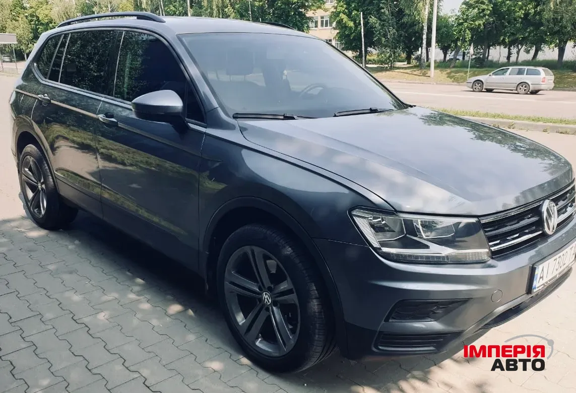 Volkswagen Tiguan - фото 4