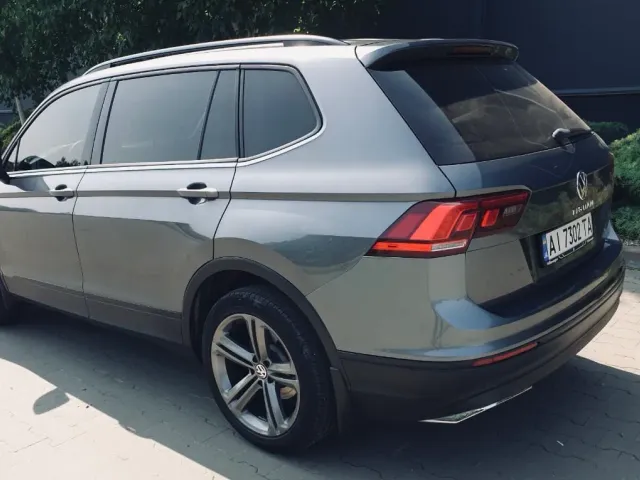 Volkswagen Tiguan - фото 2