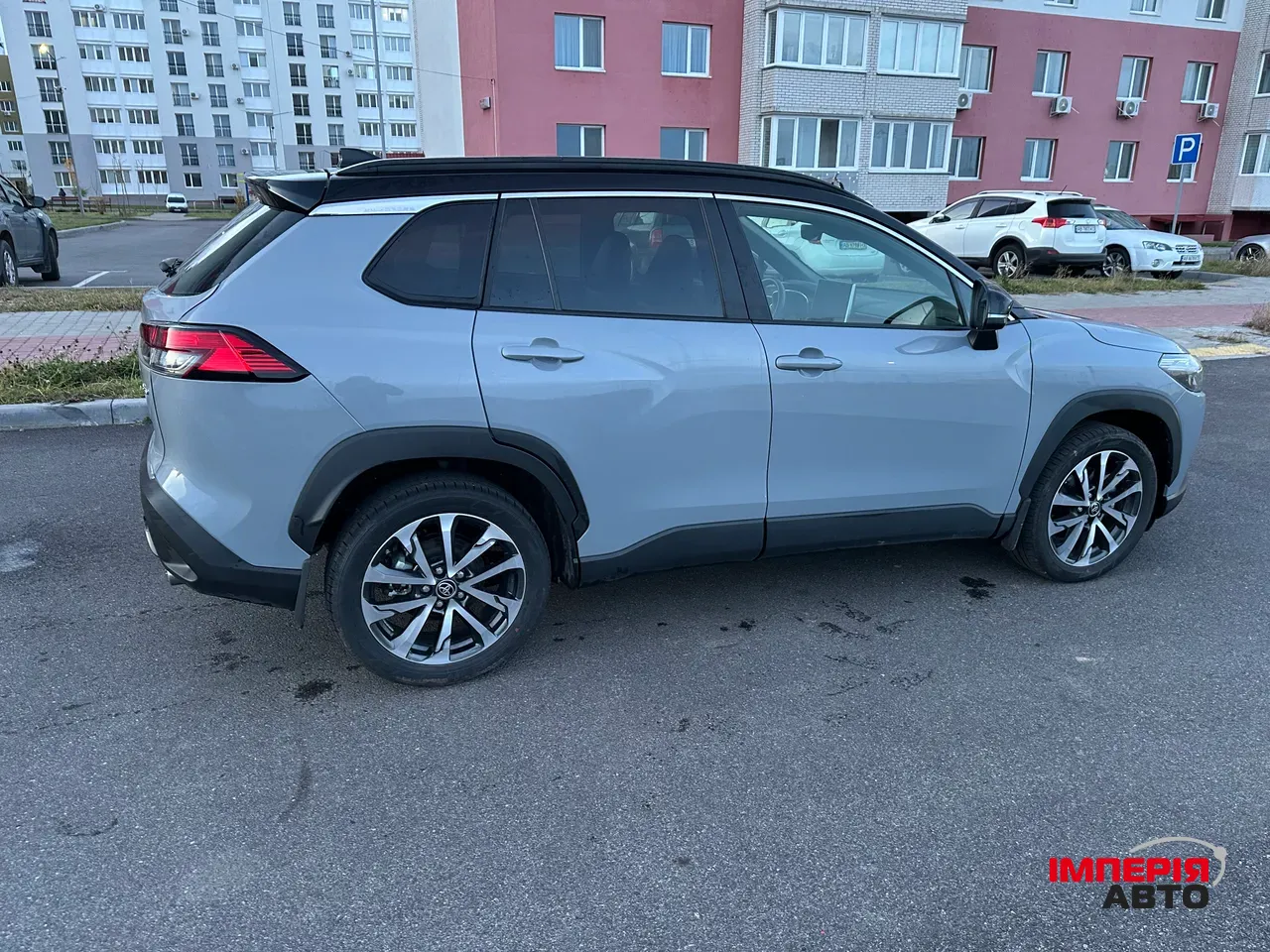 Toyota Corolla Cross - фото 8