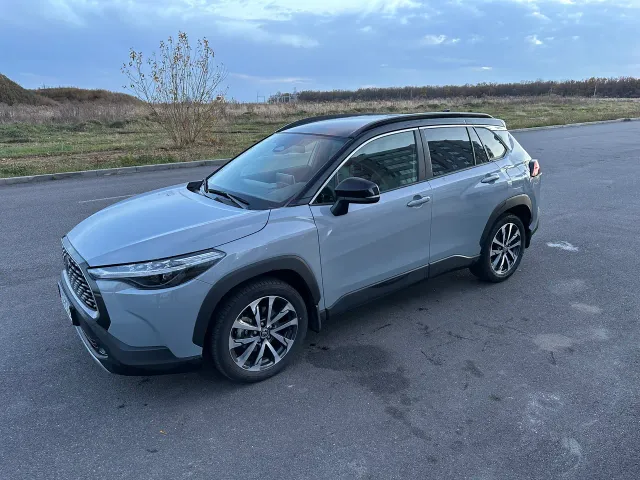 Toyota Corolla Cross - фото 4