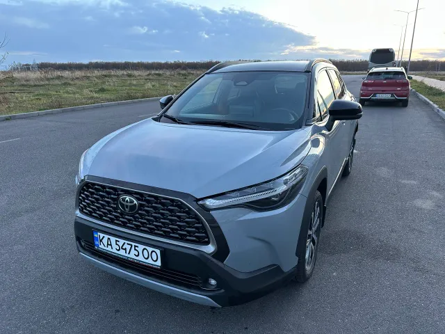 Toyota Corolla Cross - фото 3